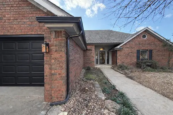 15517 Juniper Drive, Edmond, OK 73013