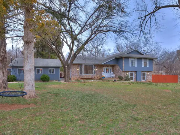 324 W Seward Road, Guthrie, OK 73044
