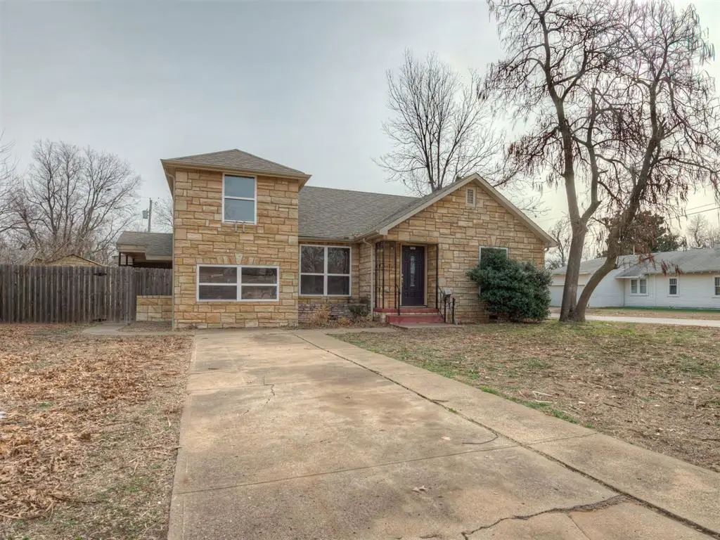 727 S 16th Street, Chickasha, OK 73018 - #1