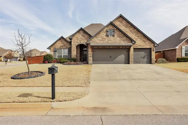 2200 Hidden Prairie Way, Edmond, OK 73013
