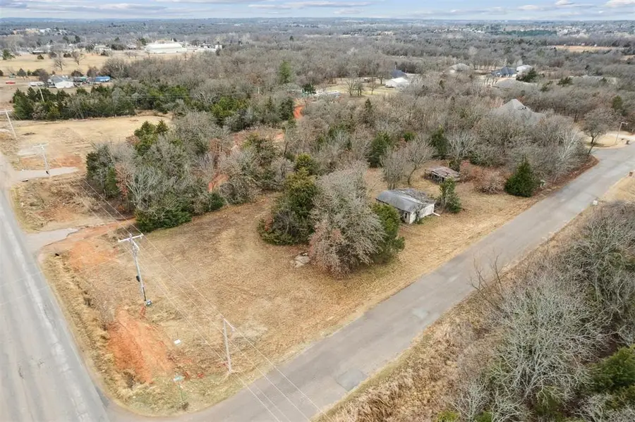 5601 S Harrah Road, Newalla, OK 74857 - #2