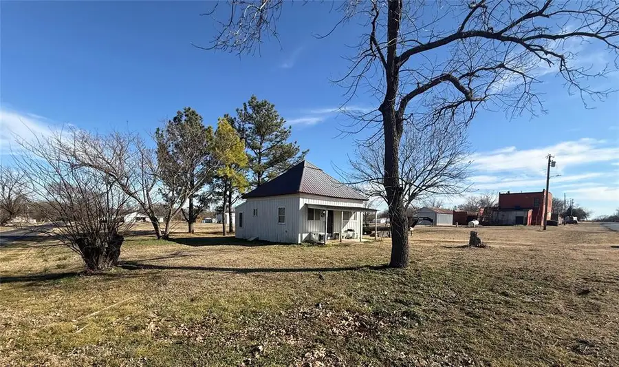 840694 N Third Street, Kendrick, OK 74079 - #2