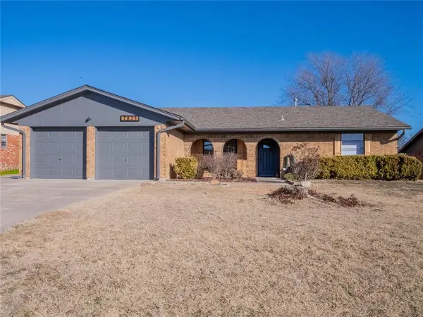 7823 NW Morrocco Drive, Lawton, OK 73505