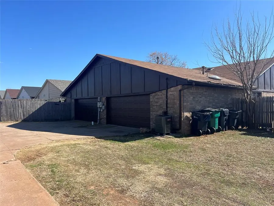 545 NW 137th Street, Edmond, OK 73013 - #2