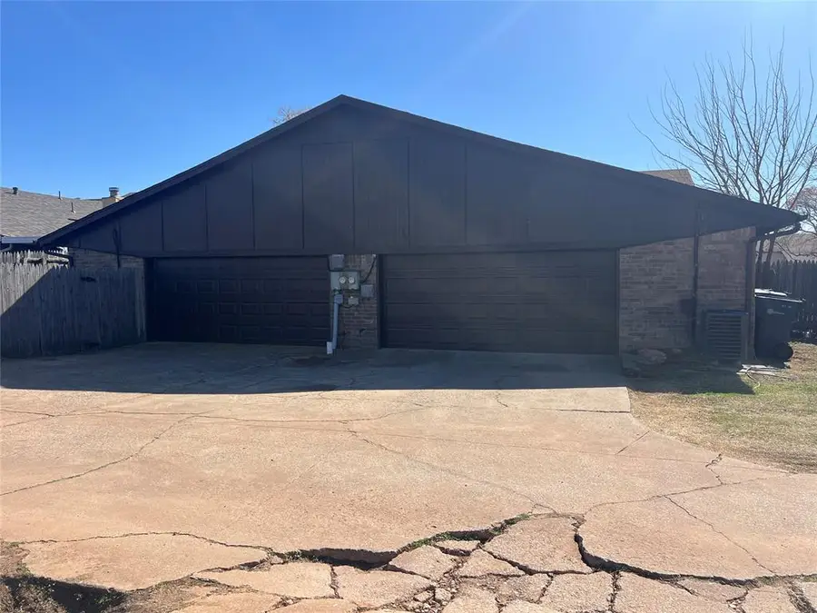 545 NW 137th Street, Edmond, OK 73013 - #3