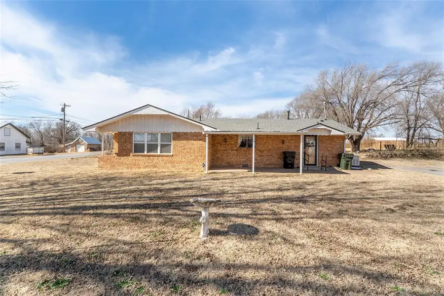 1200 W Main Street, Watonga, OK 73772 - #2