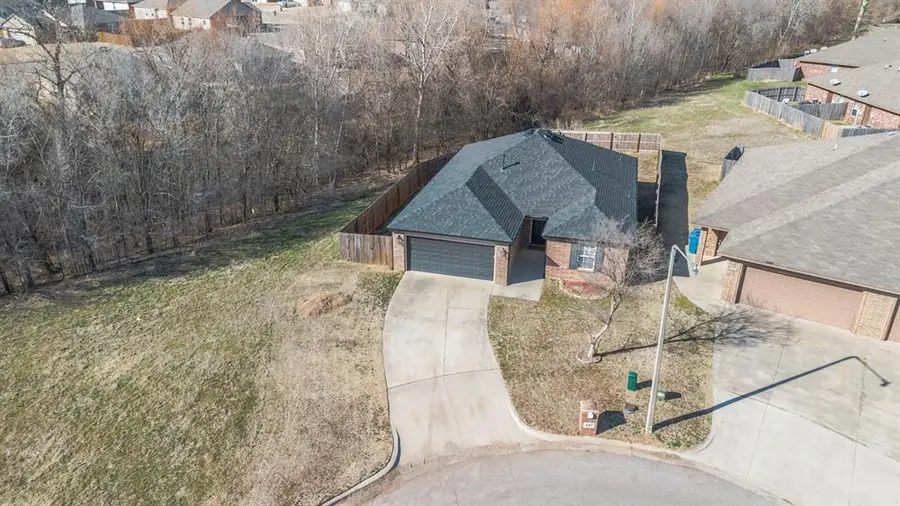 697 NE 20th Terrace, Newcastle, OK 73065 - #2