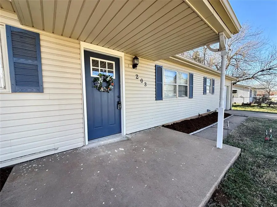 203 E Green Street, Meeker, OK 74855 - #3