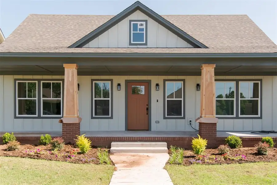 1312 E Cleveland Avenue, Guthrie, OK 73044 - #2