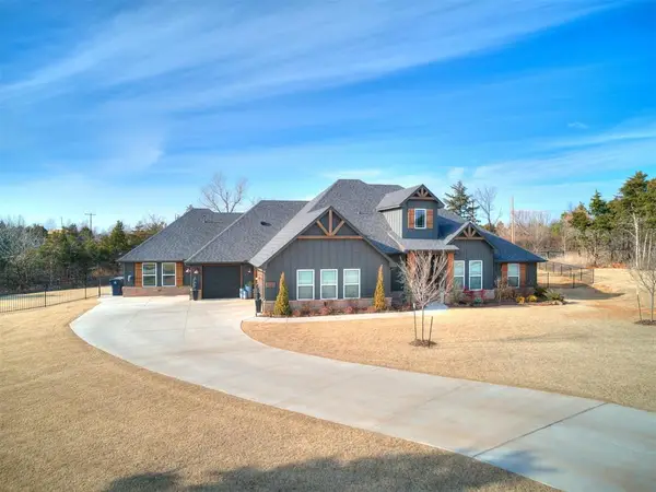 9233 SW 90th Street, Mustang, OK 73064