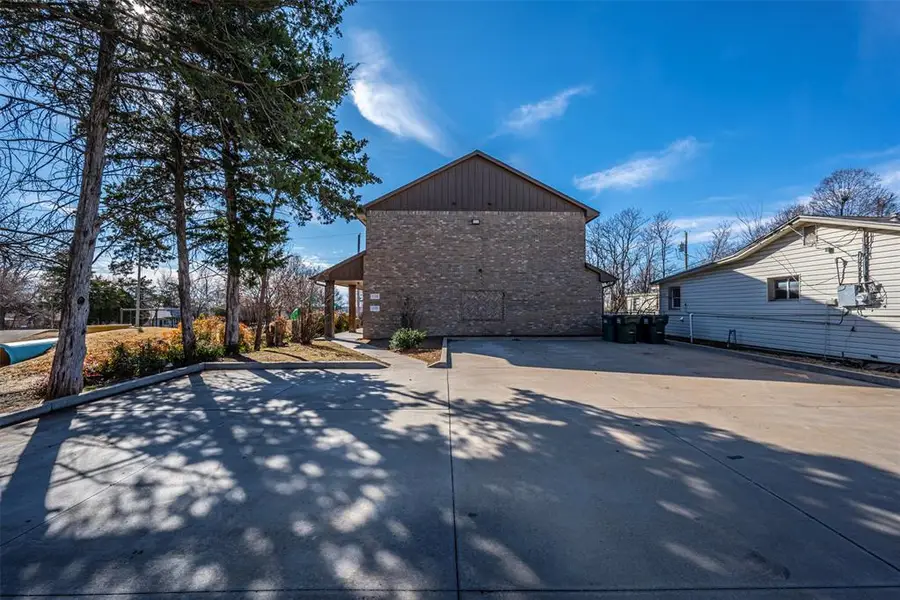 1120 E Campbell St Street #1120 & 1124, Edmond, OK 73034 - #3