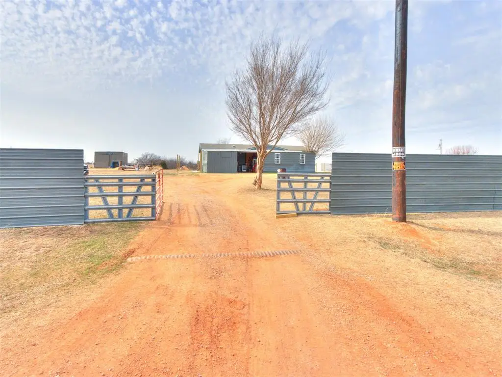 11777 NW Cottonwood Hills Avenue, Cashion, OK 73016 - #1