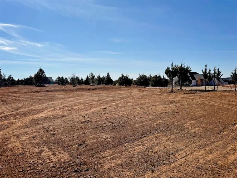 1901 W Forrest Hills Road, Guthrie, OK 73044 - #2