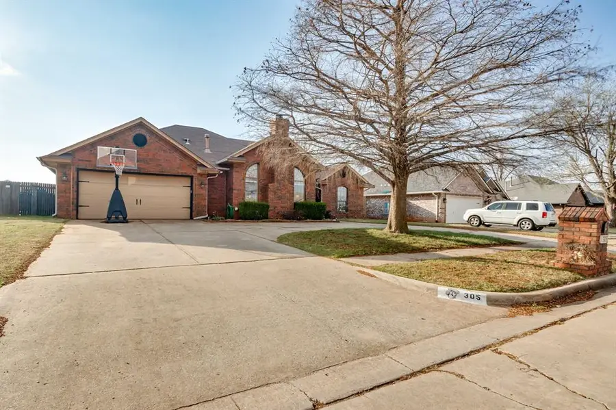 305 N Jasper Way, Mustang, OK 73064 - #2