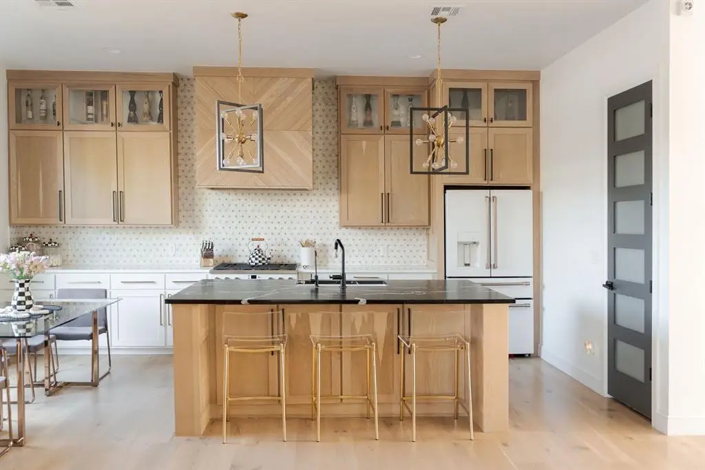 1127 NW 56th Street #B, Oklahoma City, OK 73118 - #1