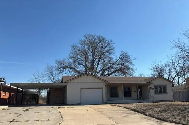 1408 N Washington Avenue, Elk City, OK 73644 - #1