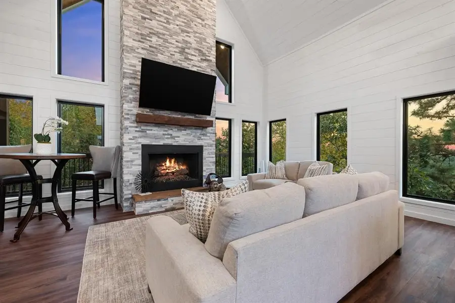 733 Virginia Pine Place, Broken Bow, OK 74728 - #2