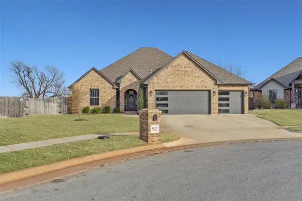 5812 Ledgestone Drive, Mustang, OK 73064