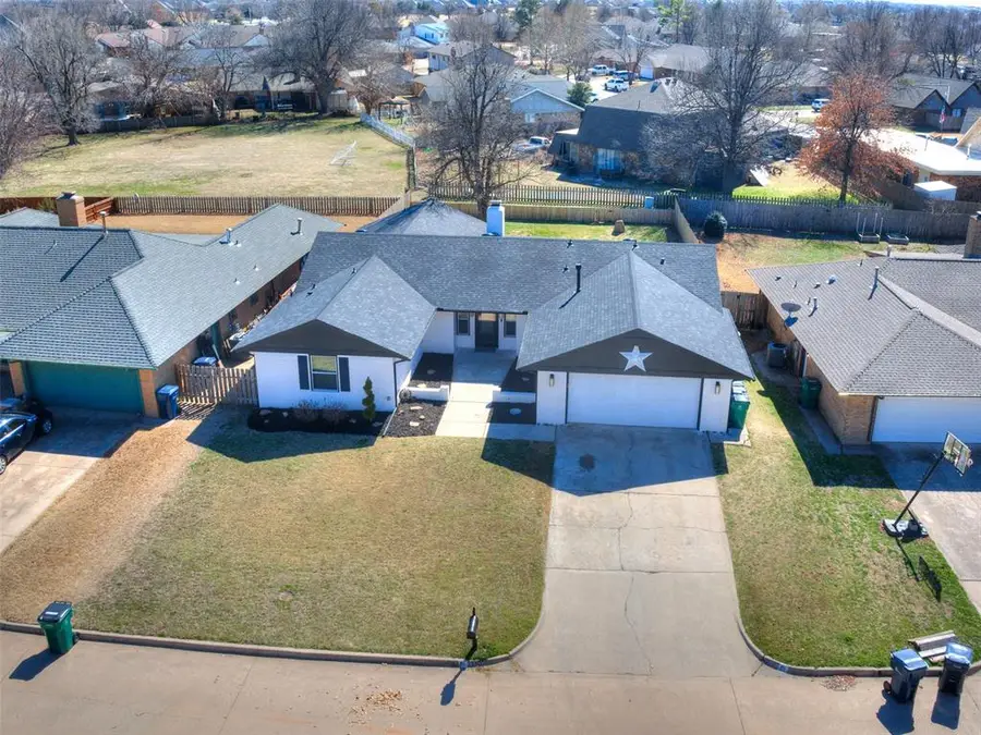 11500 Carriage Drive, Yukon, OK 73099 - #3