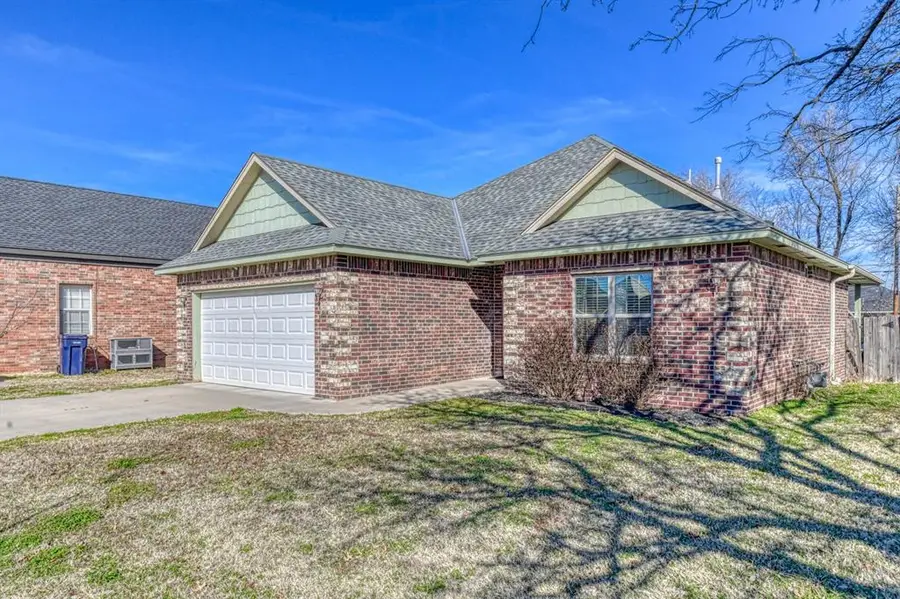 1001 NW 110 Street, Oklahoma City, OK 73127 - #2