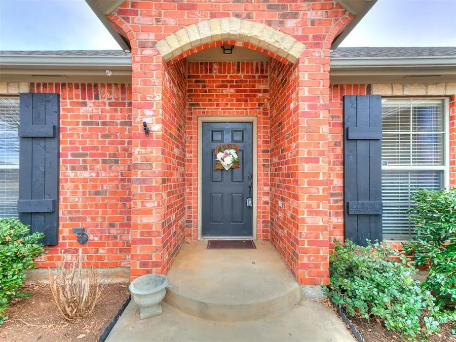 2146 Thomas Trail, Edmond, OK 73003 - #2