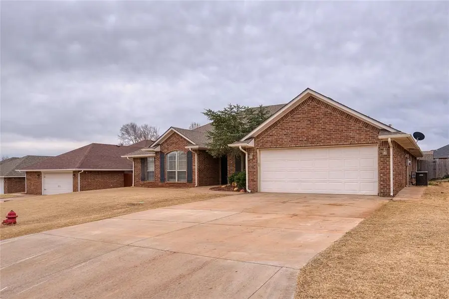 128 Eagle Circle, Elk City, OK 73644 - #3