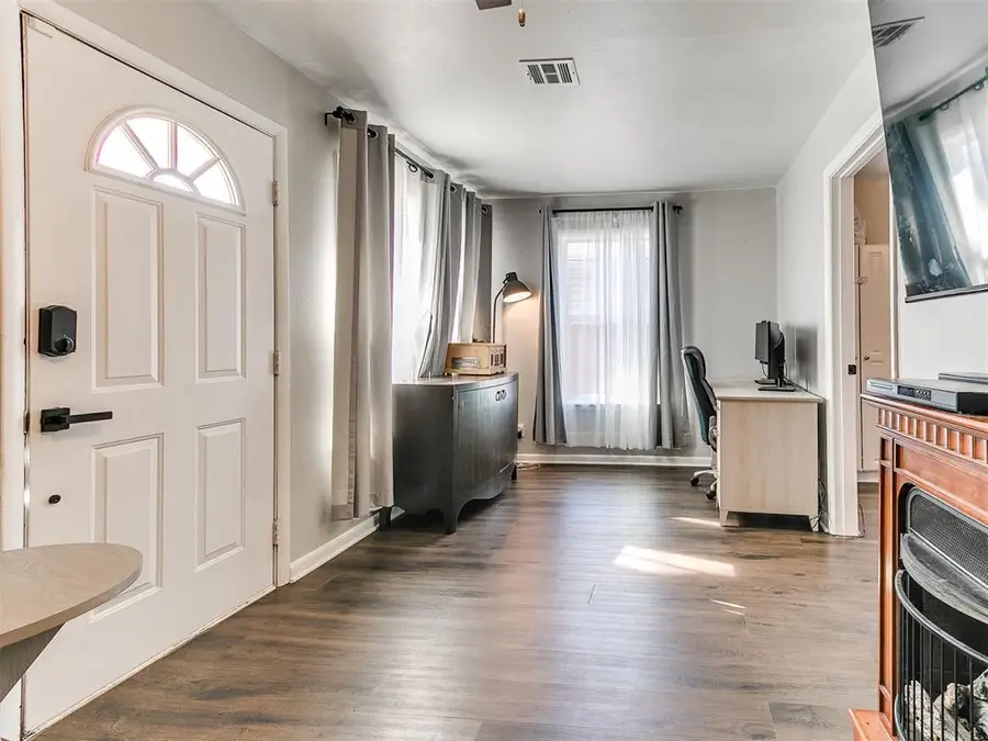 927 E Symmes Street, Norman, OK 73071 - #3