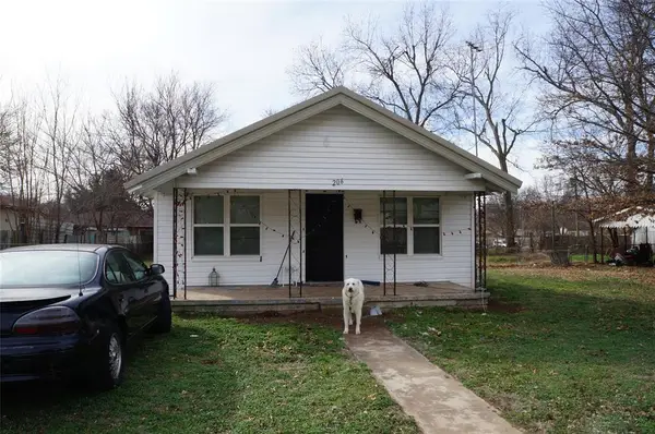 206 W Brule Street, Purcell, OK 73080