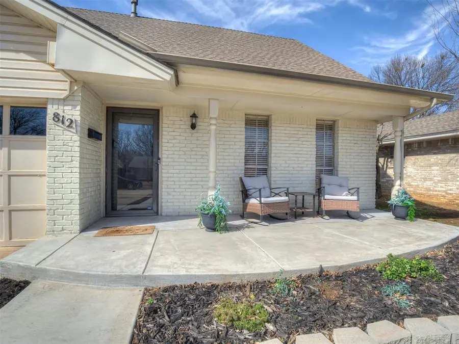 812 E Annie Court, Norman, OK 73069 - #2