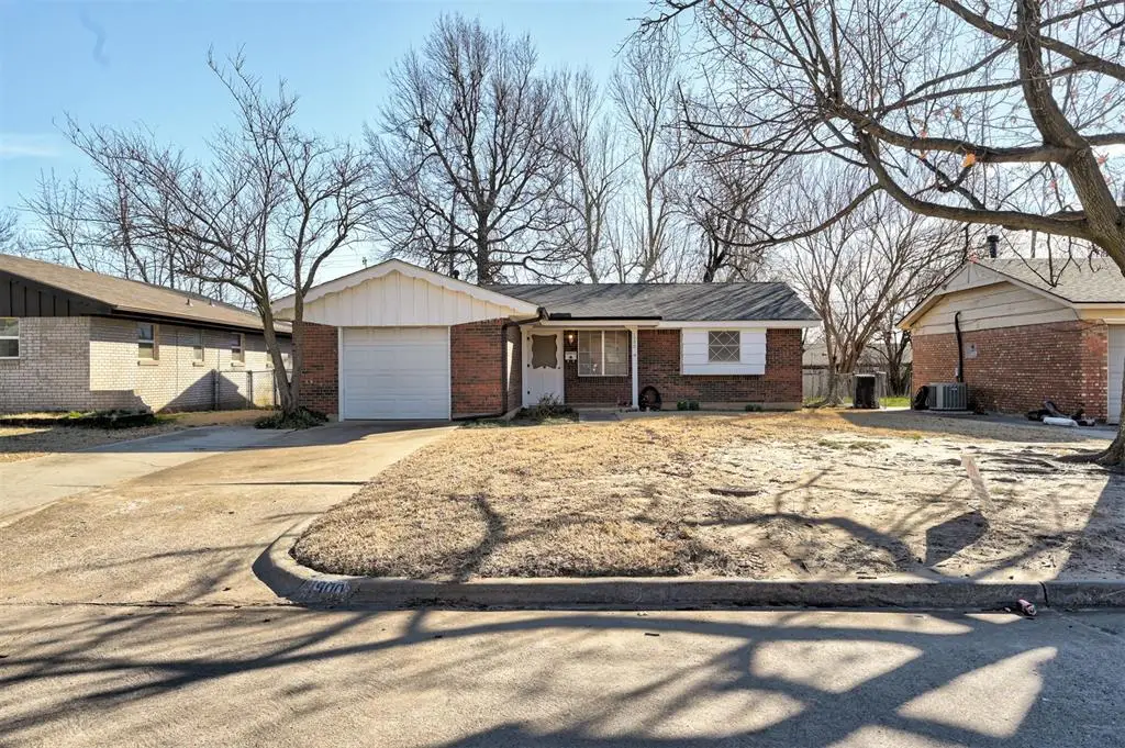 1900 N Timber Avenue, Bethany, OK 73008 - #1