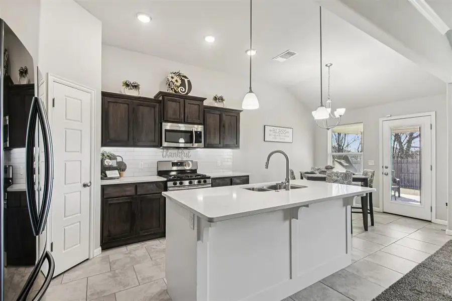 4204 Caracara Court, Norman, OK 73072 - #2