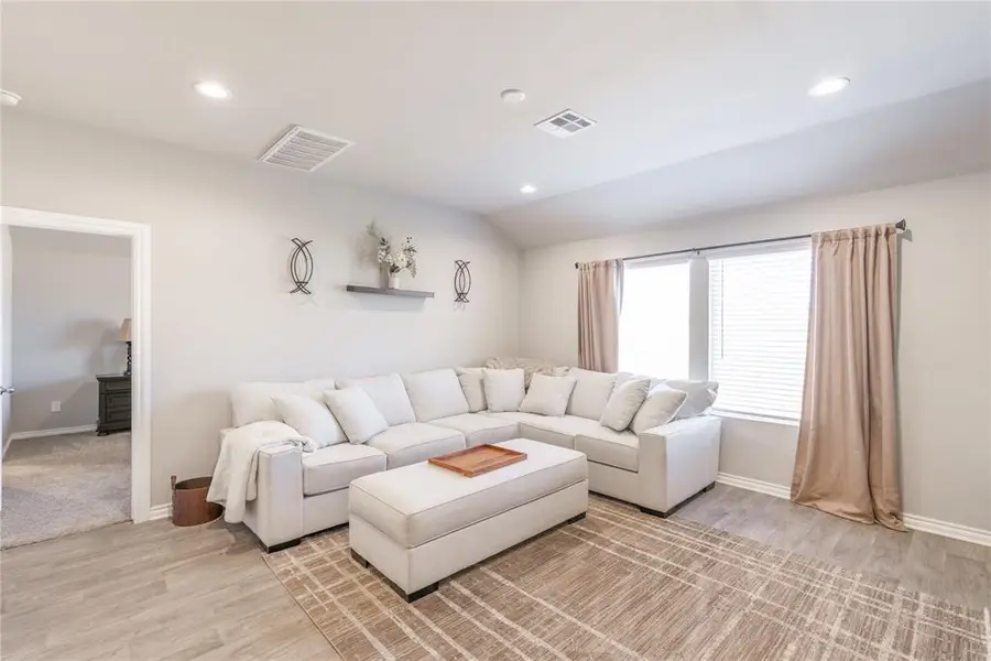 11613 SW 40th Street, Mustang, OK 73064 - #3