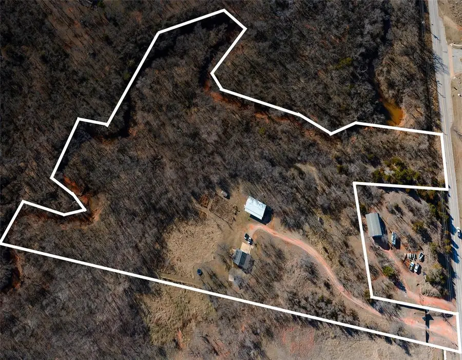 2204 NE 122nd Street, Edmond, OK 73013 - #2