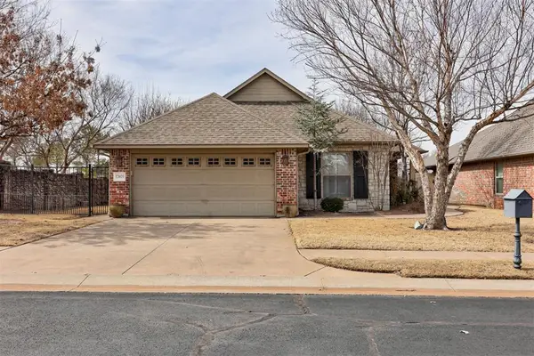 17805 Griffin Gate Drive, Edmond, OK 73012
