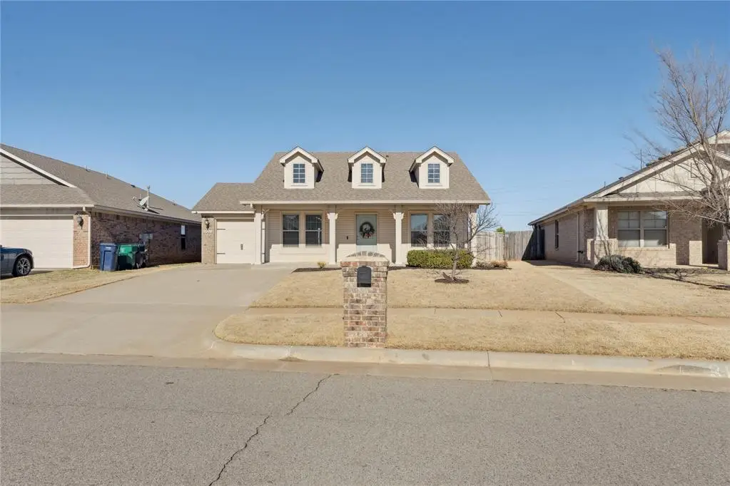 19213 Bajo Drive, Edmond, OK 73012 - #1