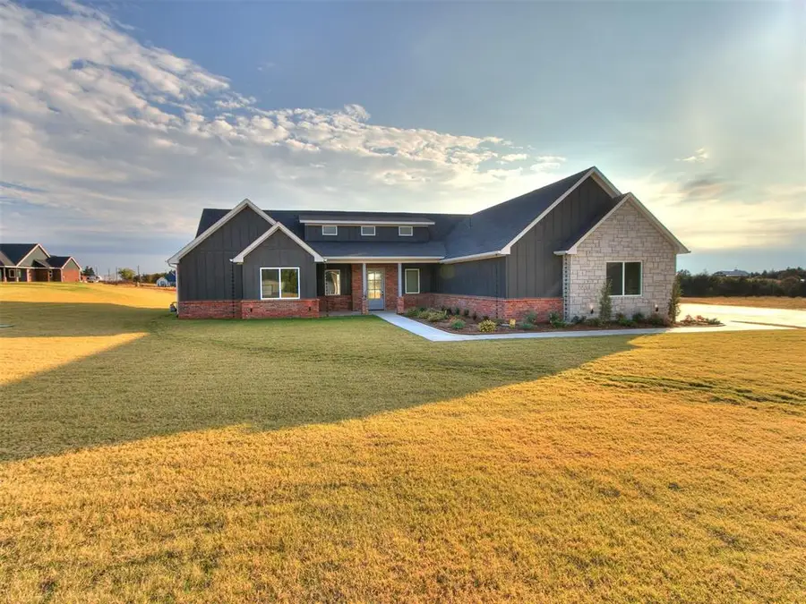 4501 Raymond Lane, Guthrie, OK 73044 - #2