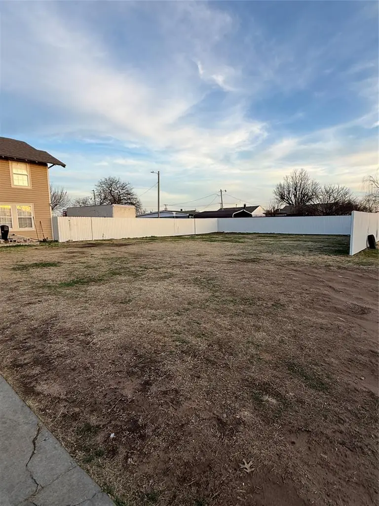 1136 N Independence Avenue, Oklahoma City, OK 73107 - #3