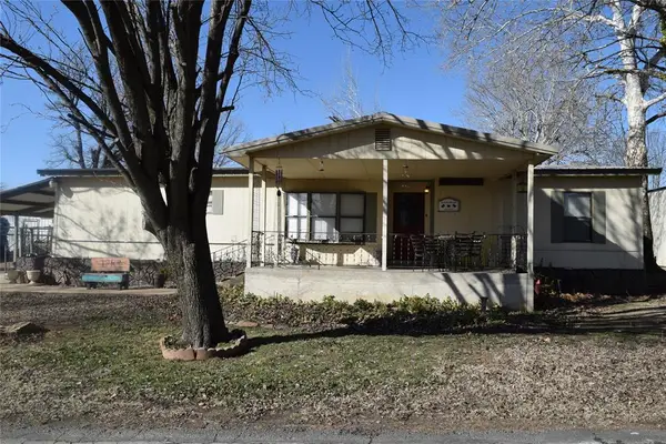 421843 E 1163 Road, Eufaula, OK 74432