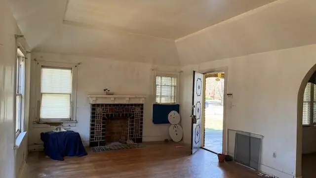 904 NE 17th Street, Oklahoma City, OK 73105 - #2