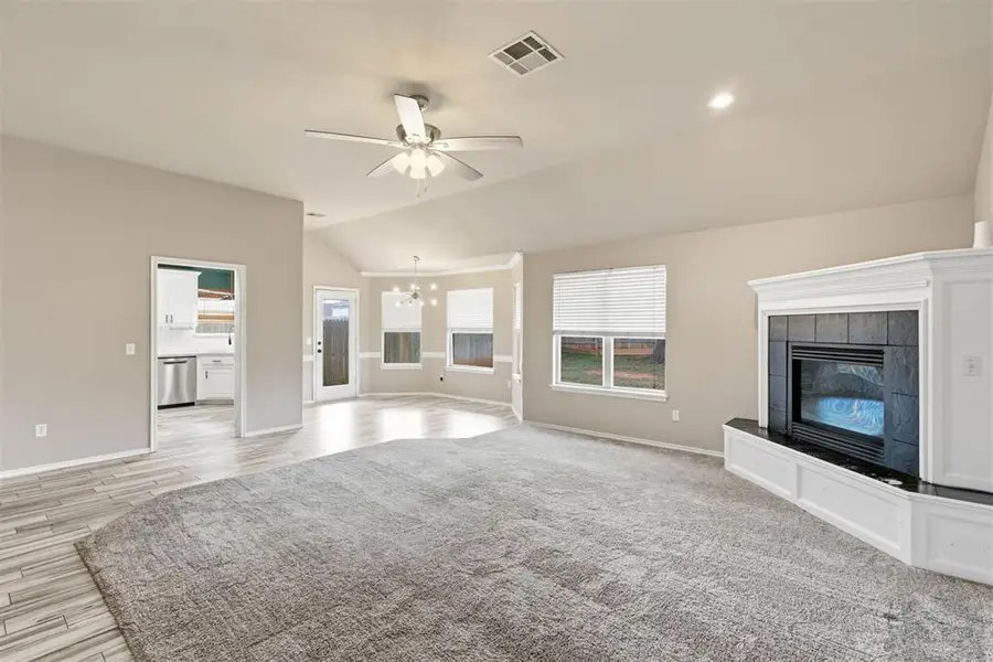 713 Cactus Court, Yukon, OK 73099 - #3