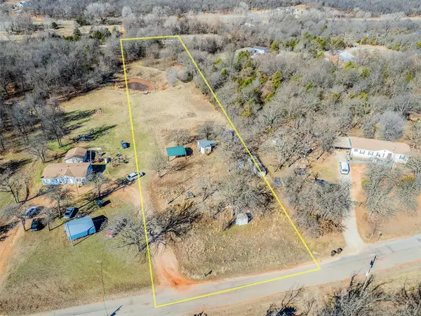 7601 Ridge Road, Harrah, OK 73045