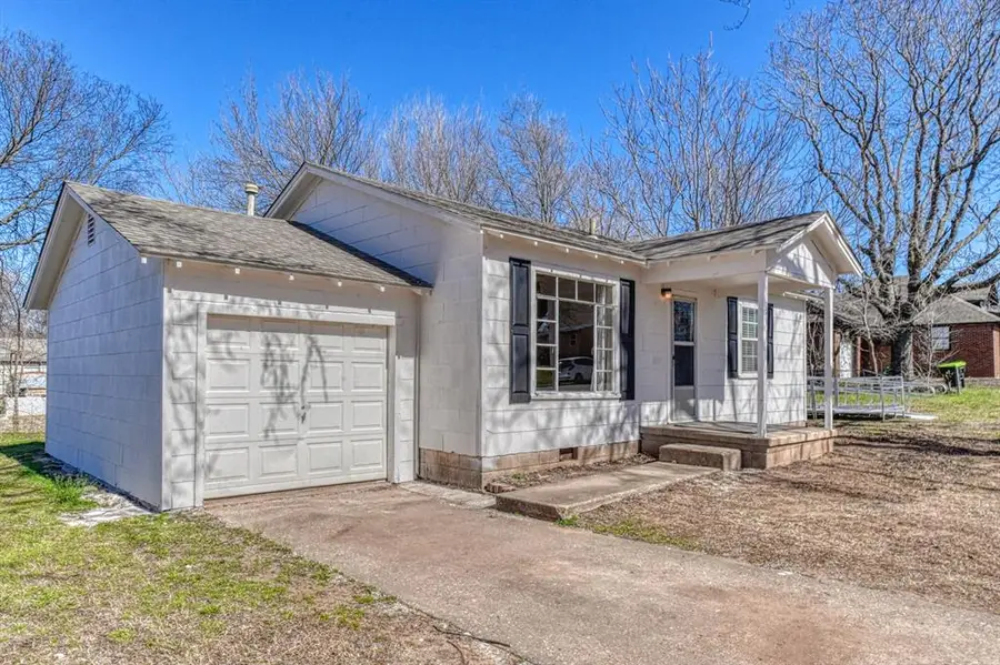 407 W Truman Place, Purcell, OK 73080 - #3