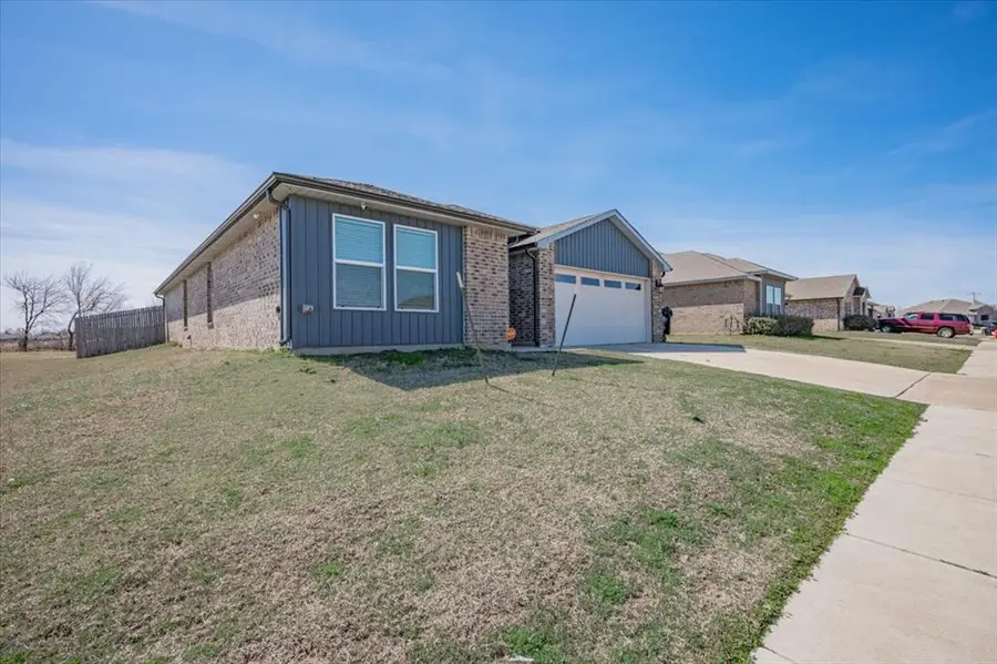 10416 NW 24th Terrace, East Canadian, OK 73099 - #3