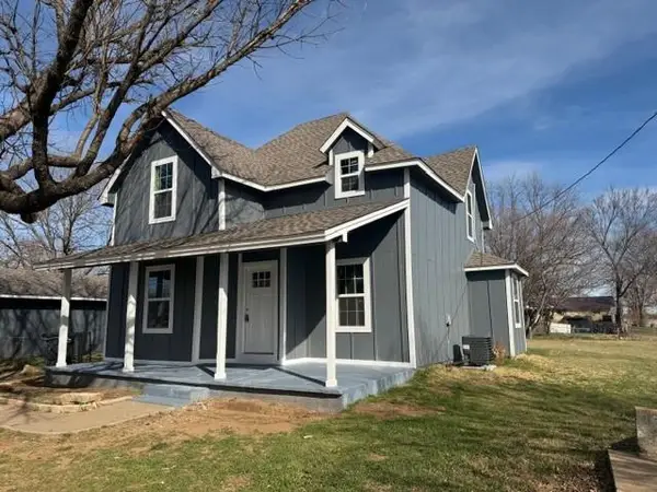 321 S 3rd Avenue, Stroud, OK 74079