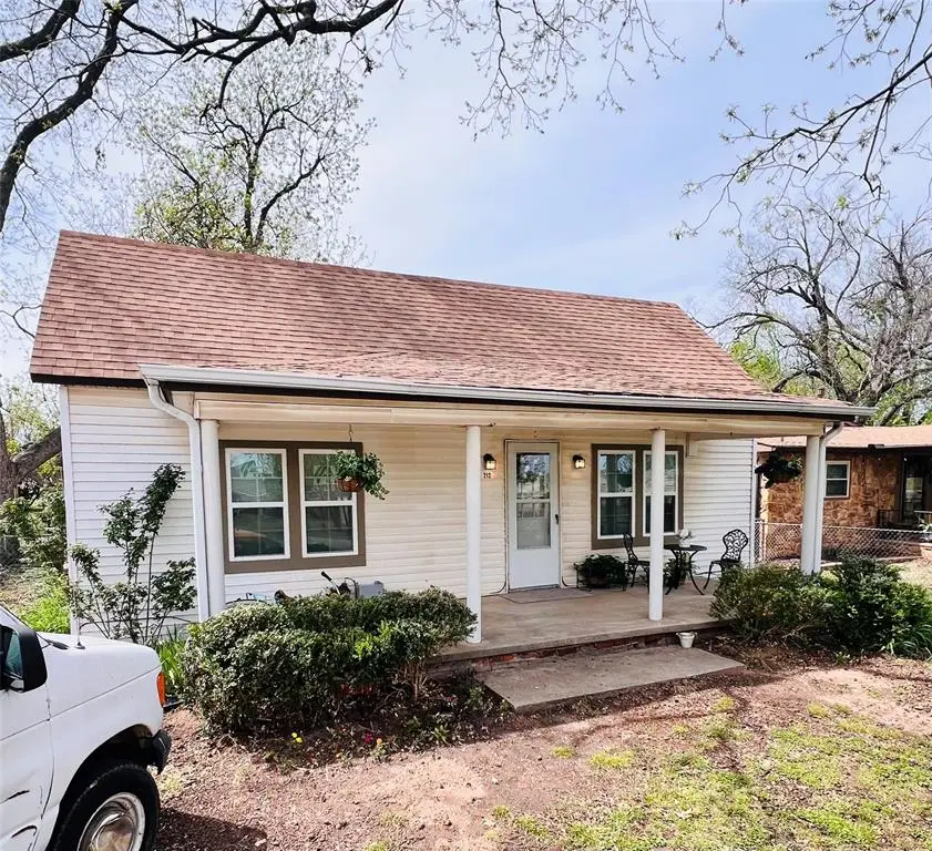 212 S 2nd Street, Noble, OK 73068 - #2