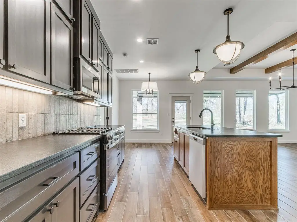 113 W 4th Street, Arcadia, OK 73007 - #1