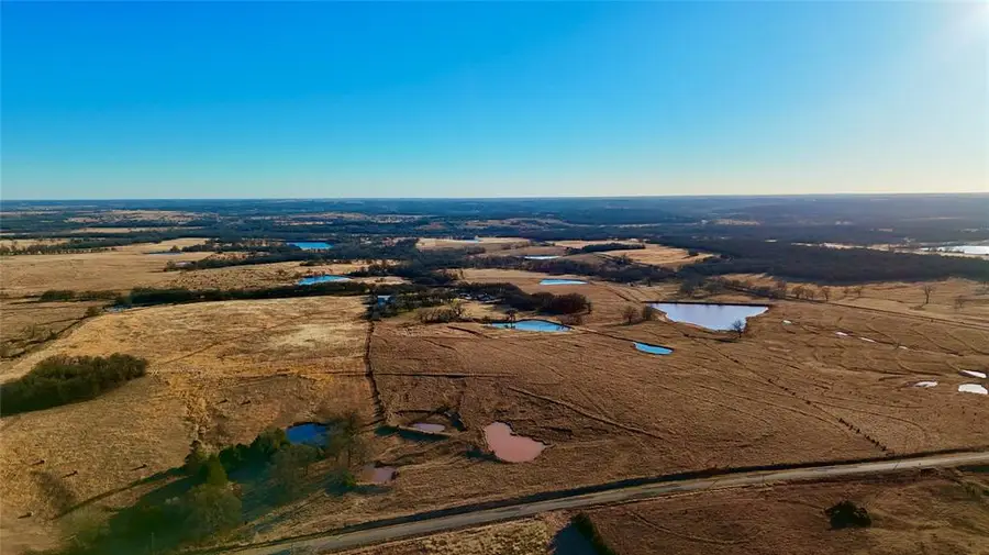 2 Wilshire Road, McLoud, OK 74851 - #3