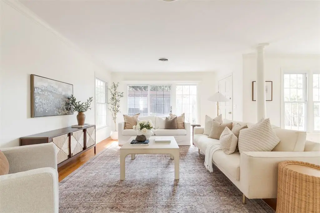 1908 Dorchester Drive, Nichols Hills, OK 73120 - #1