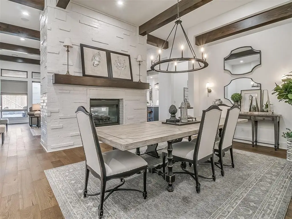 1417 Regency Bridge Circle, Edmond, OK 73034 - #1