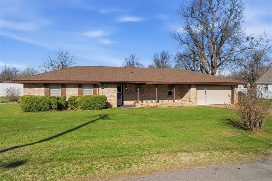 904 S Donald Avenue, El Reno, OK 73036 - #2